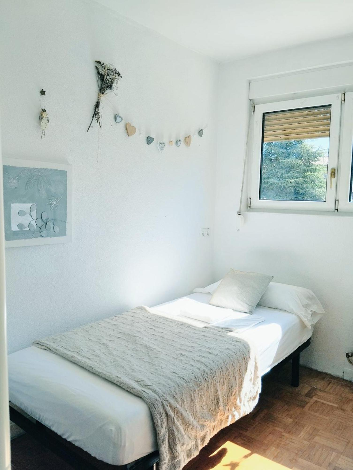 Ideal For Camino Quiet Basic Space Away From Crowds In Private House シスル・マヨール 部屋 写真